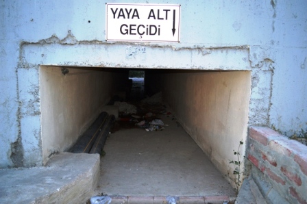 Pursaklar Saray Alt Geçit Kullanılamıyor